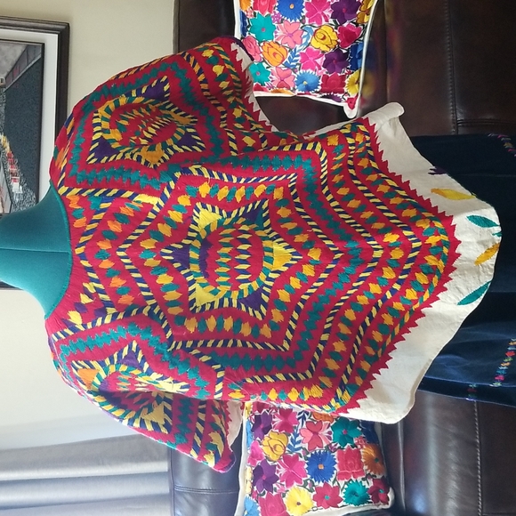 Top - Picture 5 of 6